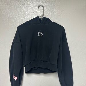 Hello Kitty cropped hoodie with ear and bow hood